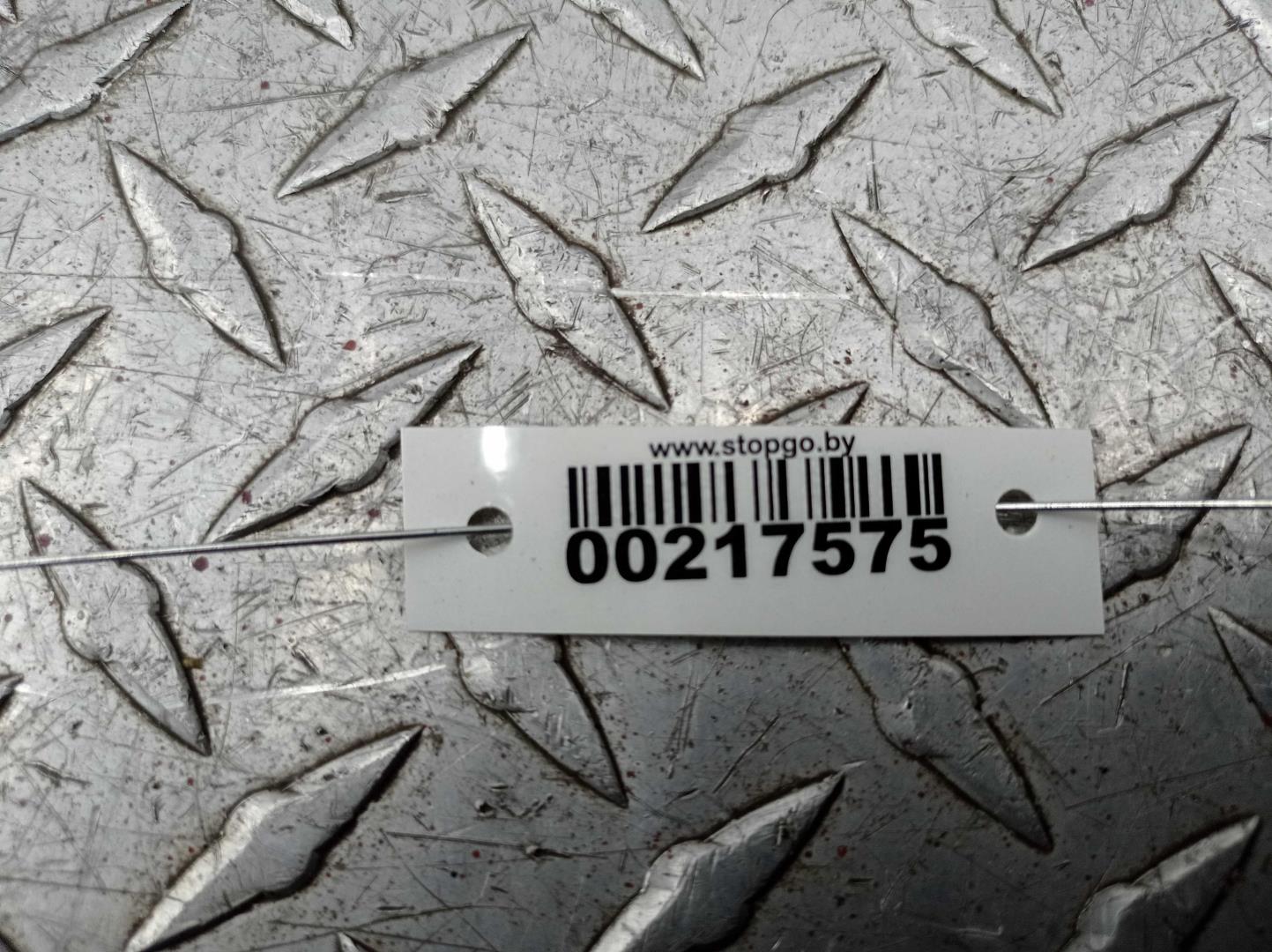 Стекло двери задней правой