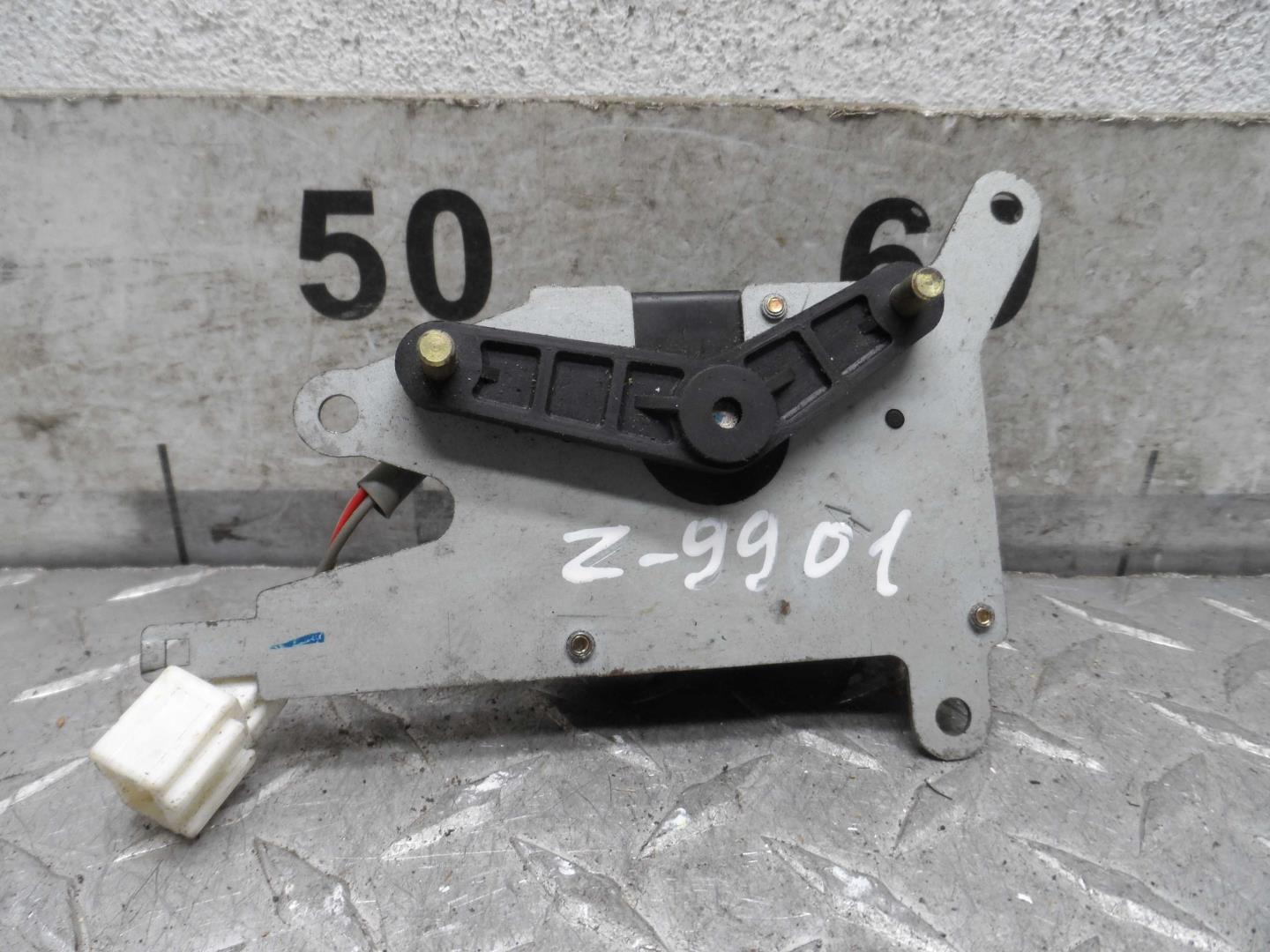 Моторчик заслонки печки