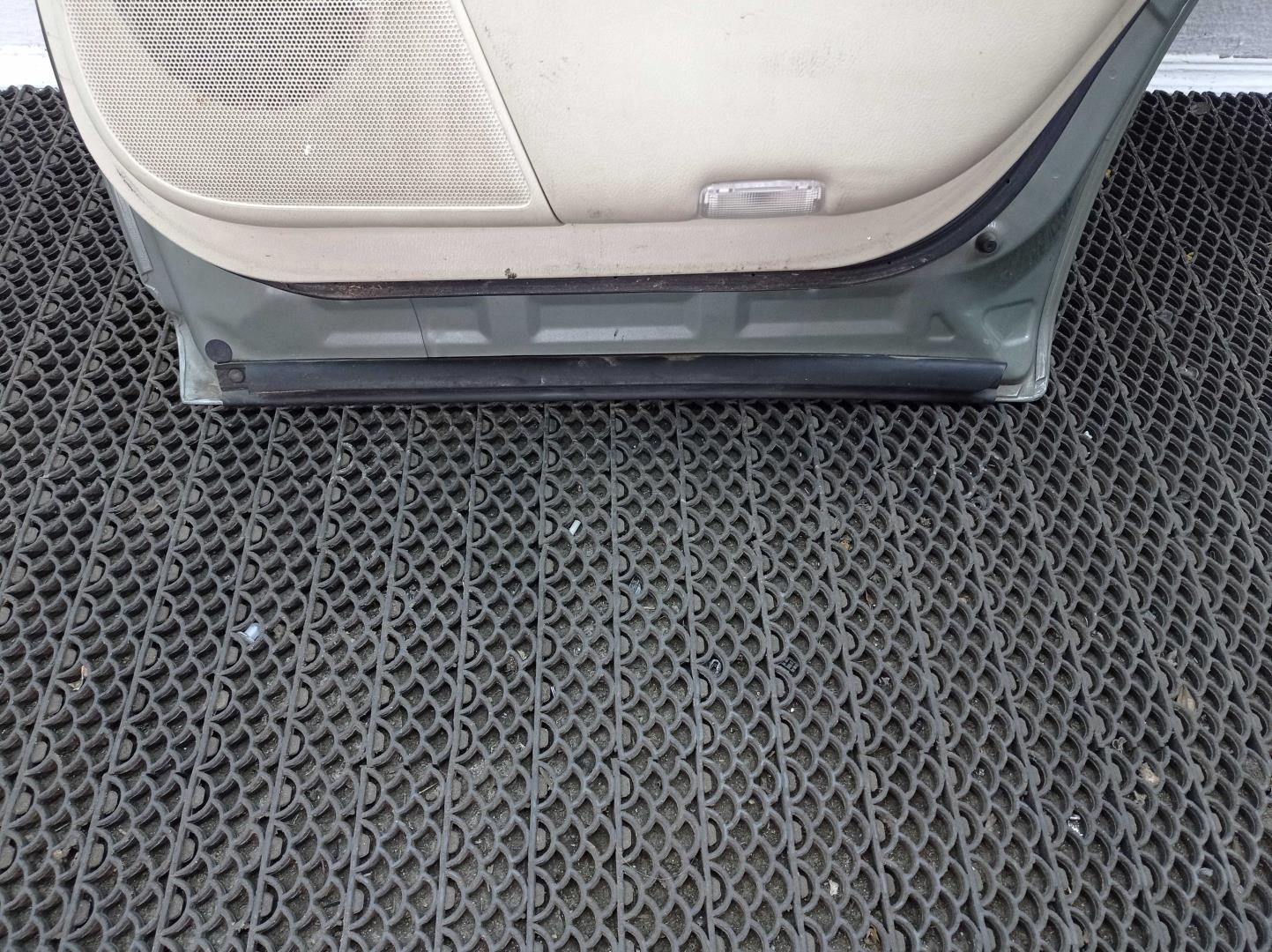 Стеклоподъемник электр. задний левый