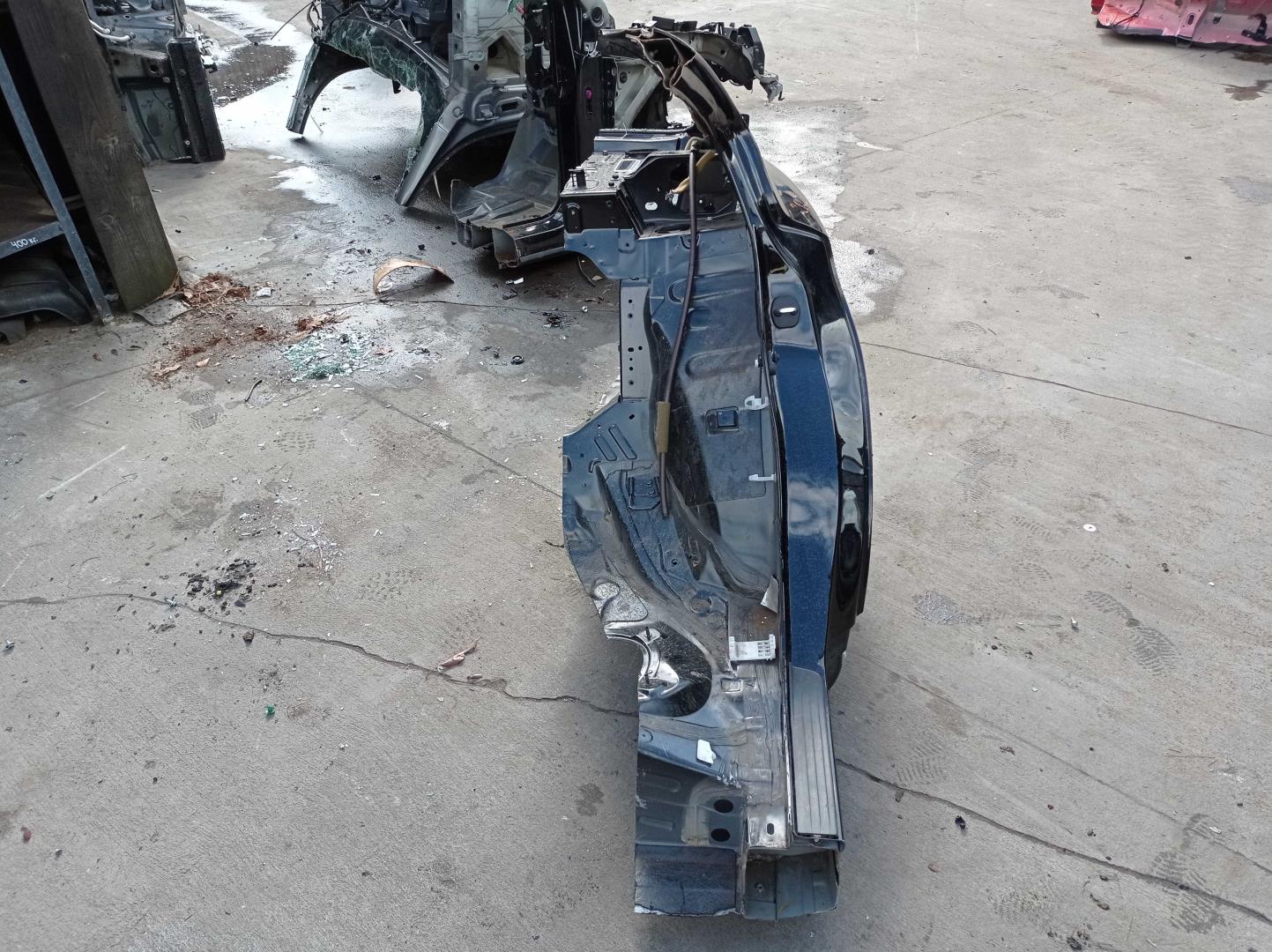 Крыло заднее левое