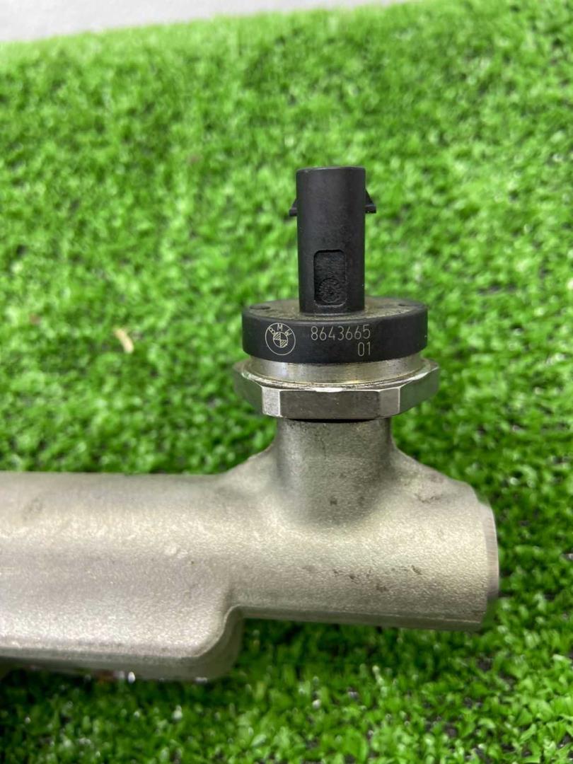 Рейка топливная (рампа)