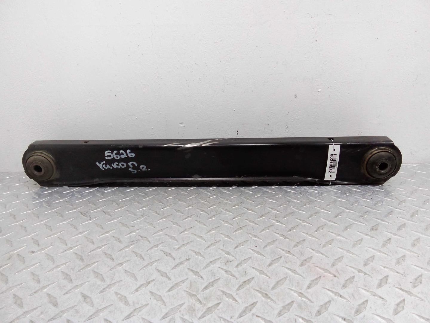 Рычаг задний правый