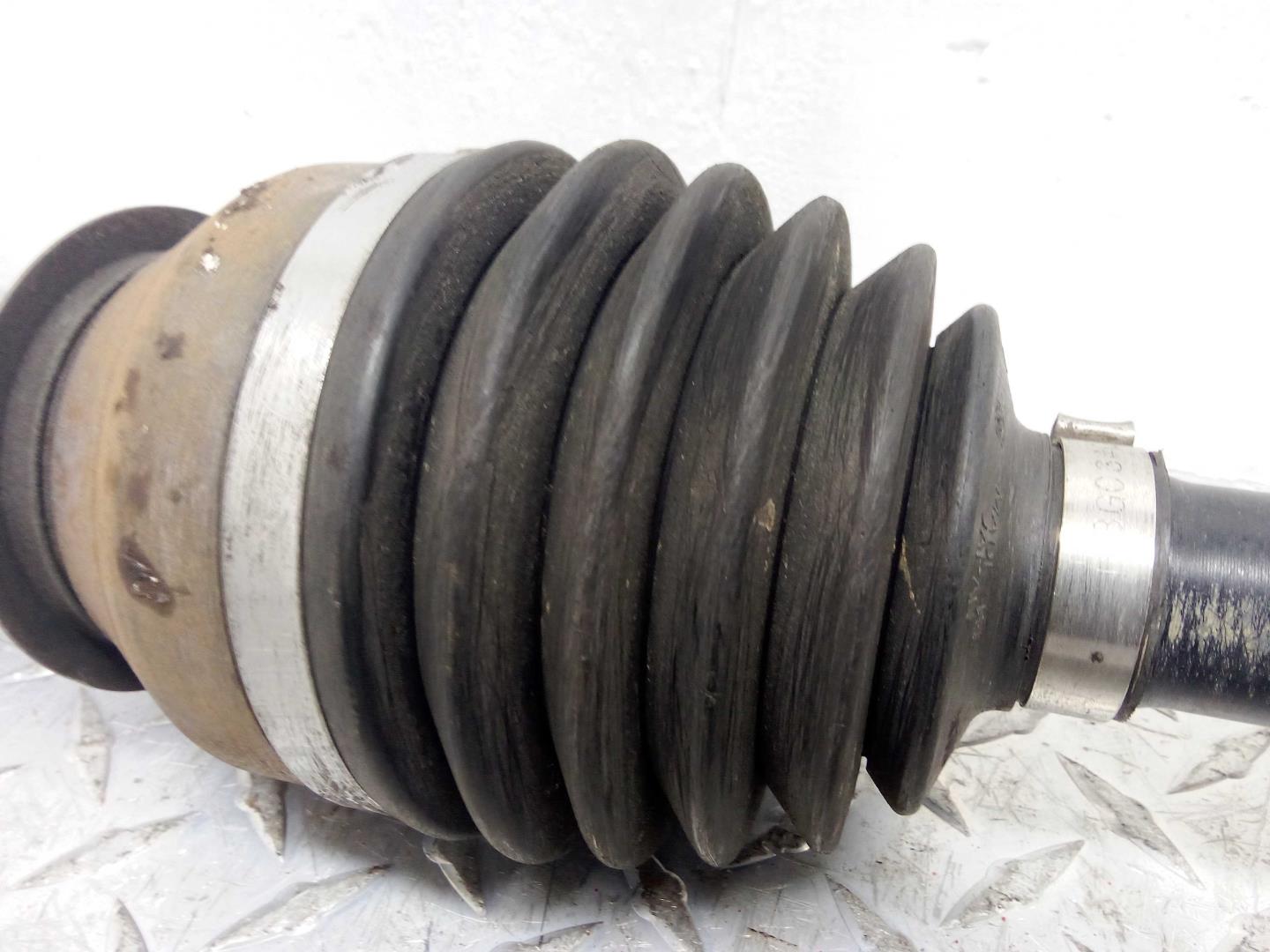 Полуось задняя правая