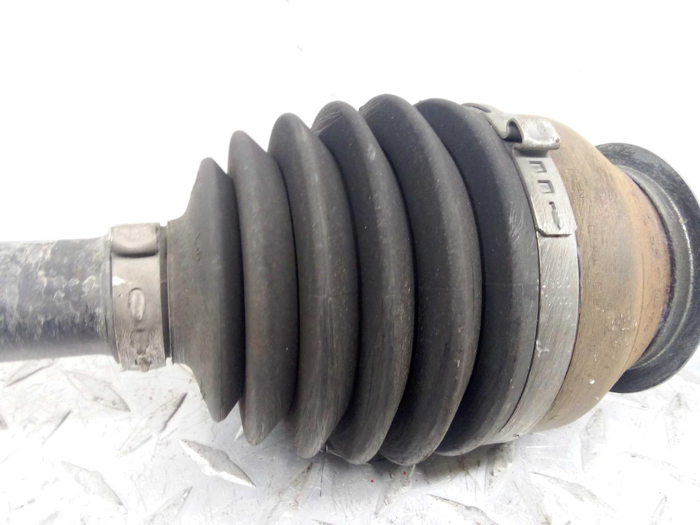 Полуось задняя правая