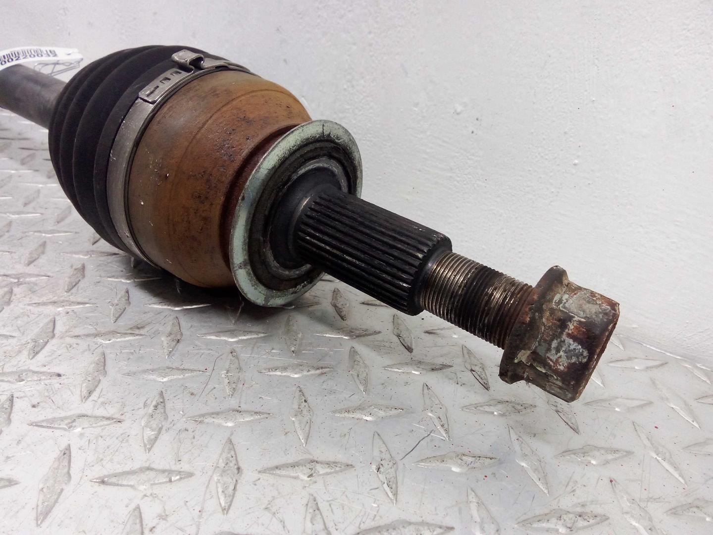 Полуось задняя правая