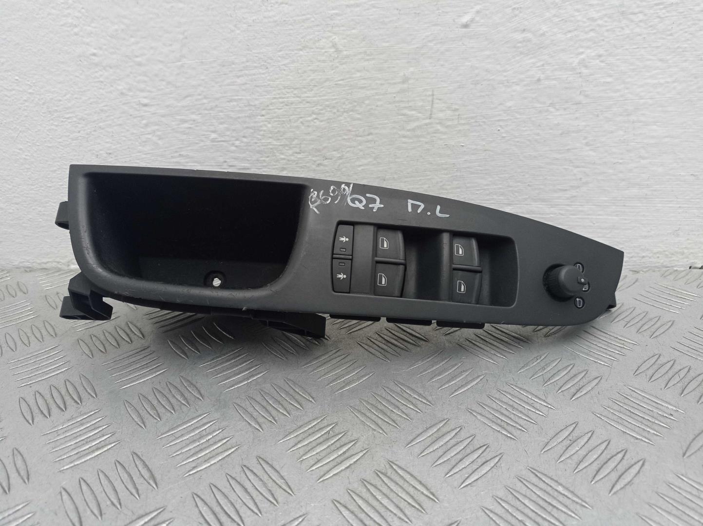 Кнопка стеклоподъемника