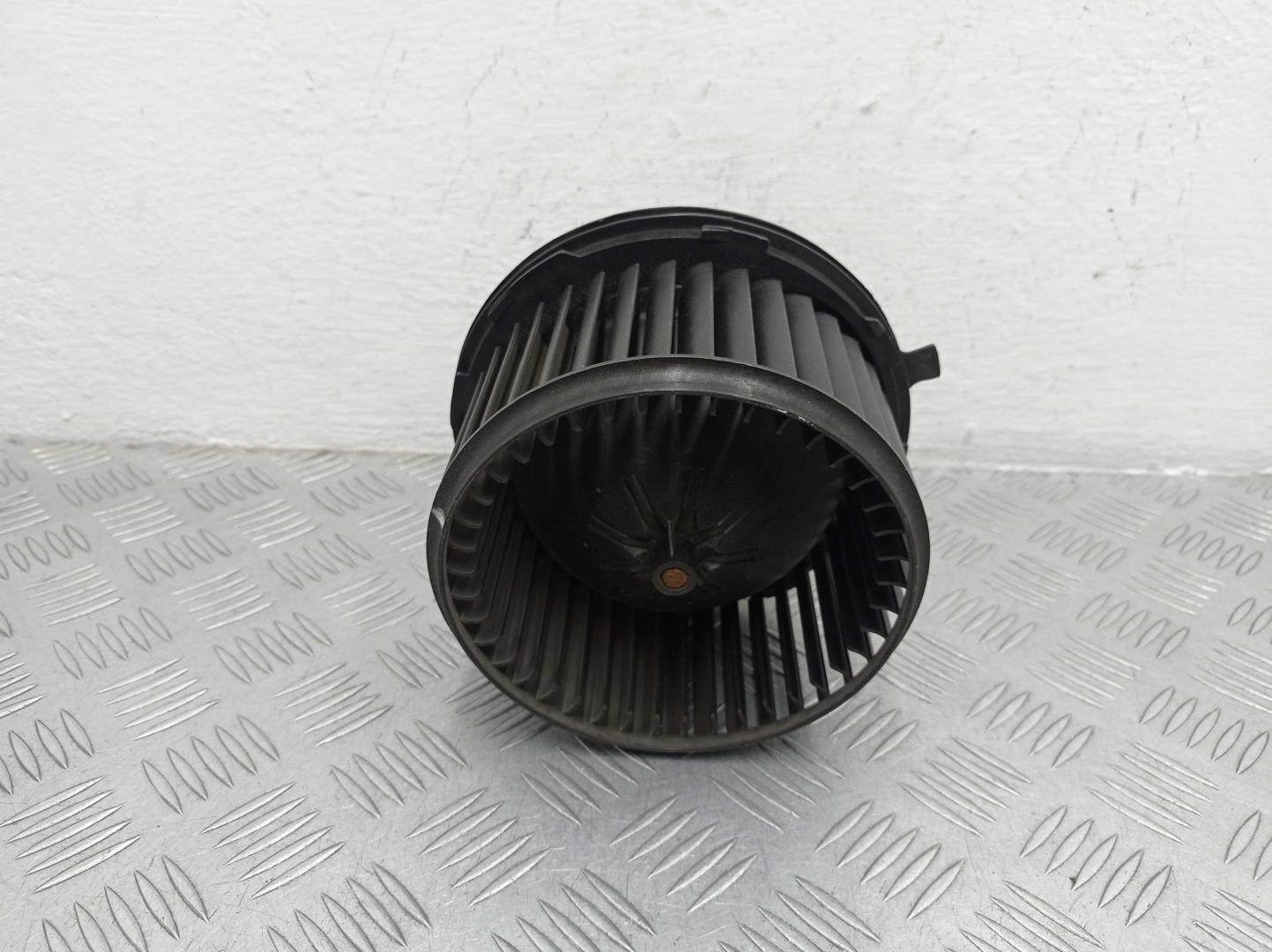 Моторчик печки