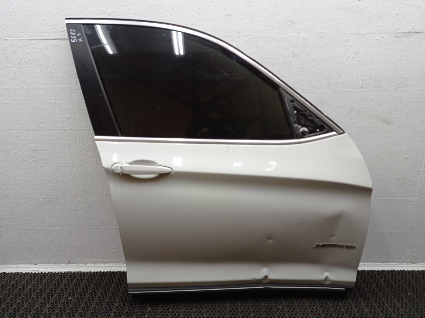 Накладка (кузов наружные)