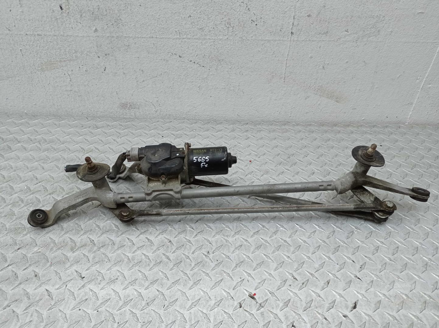 Трапеция стеклоочистителей