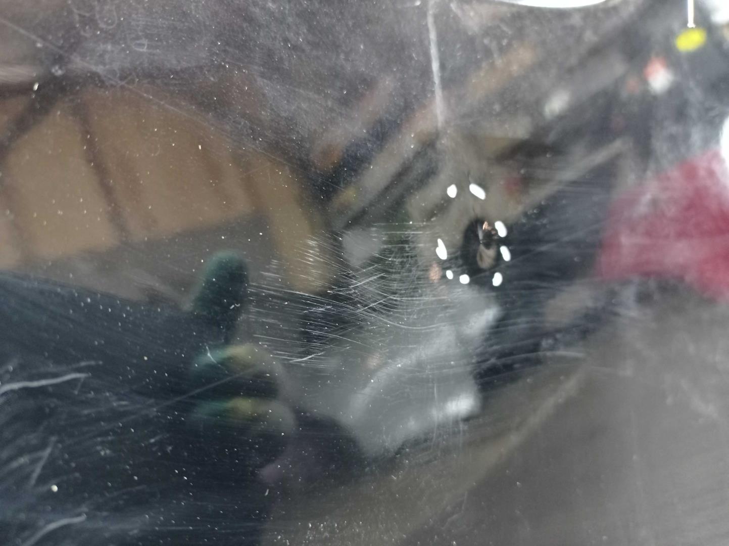 Петля двери