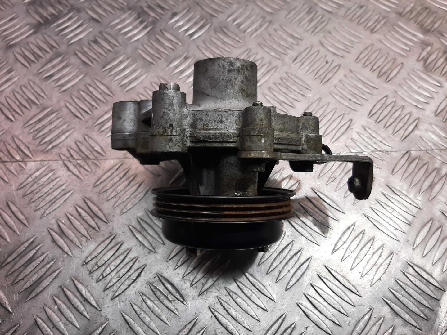 Насос водяной (помпа)