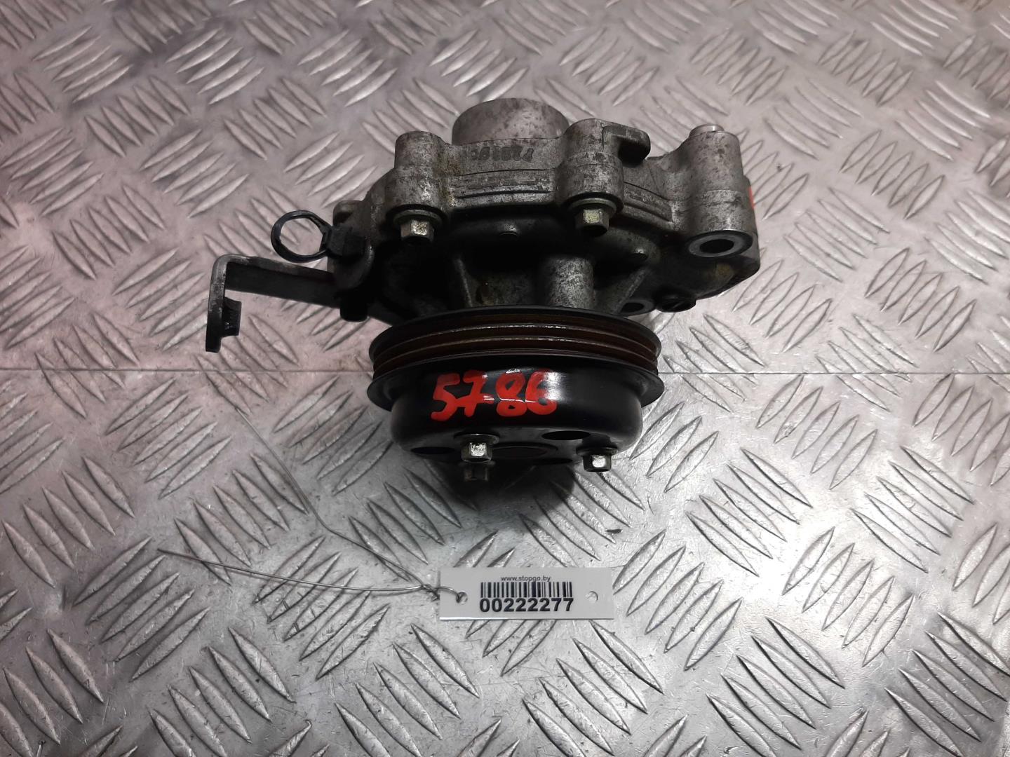 Насос водяной (помпа)