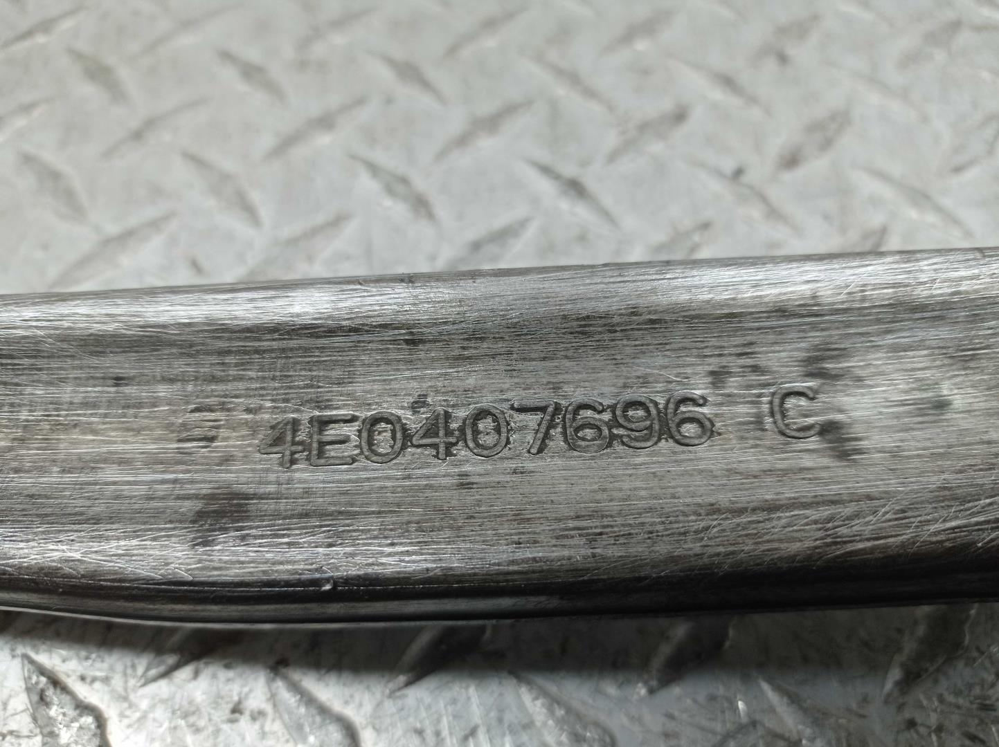 Рычаг передний нижний правый