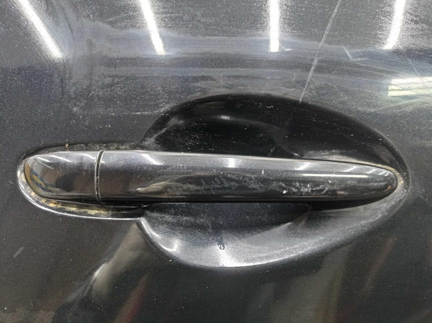 Шторка солнцезащитная