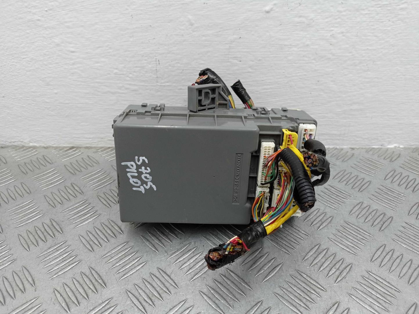 Блок предохранителей