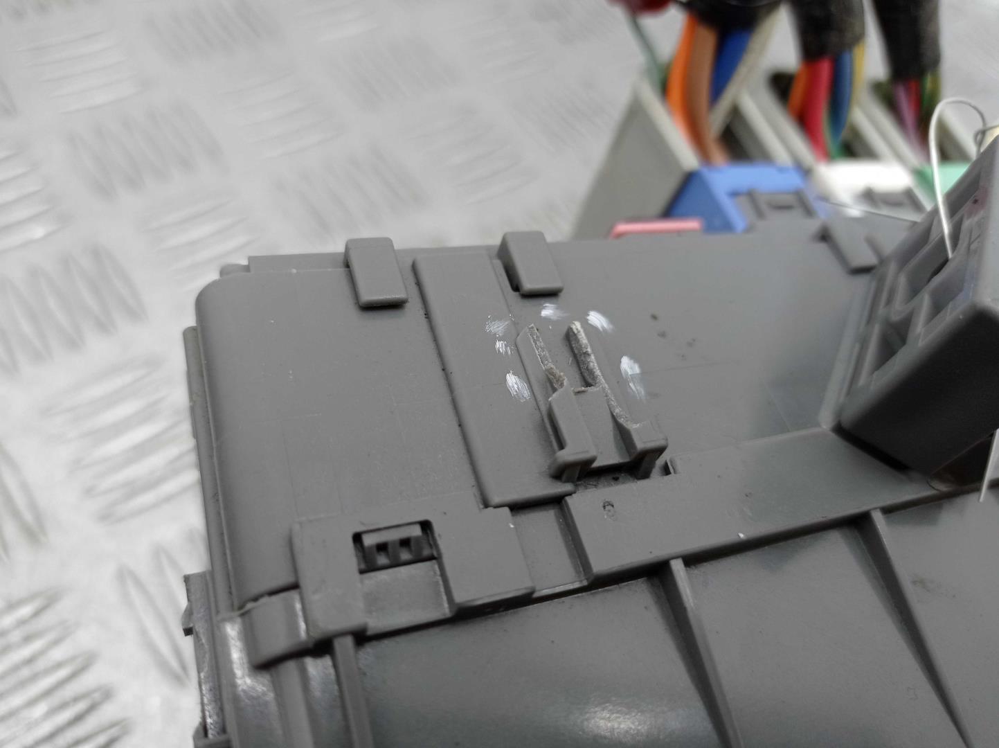 Блок предохранителей