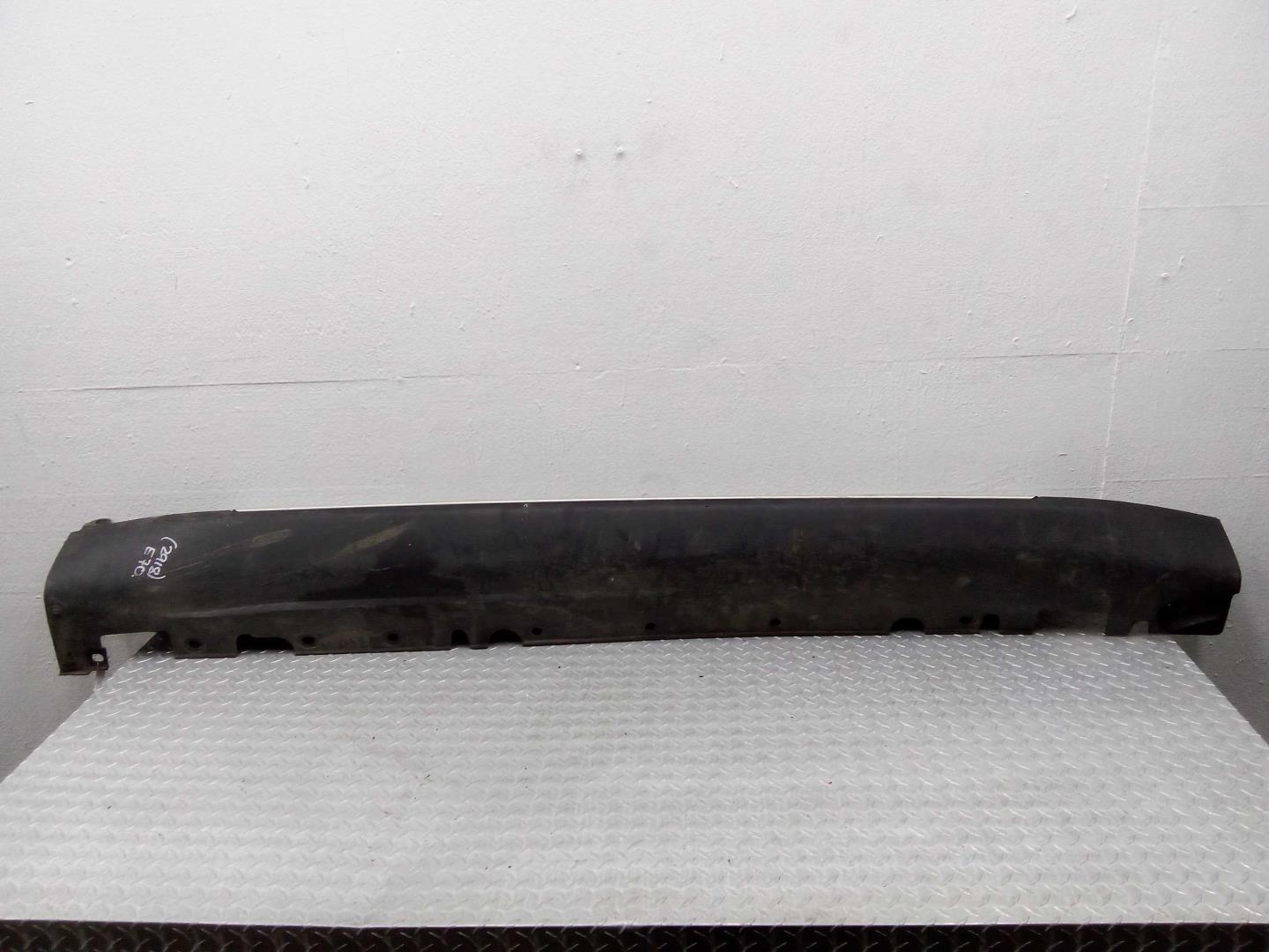 Подножка правая