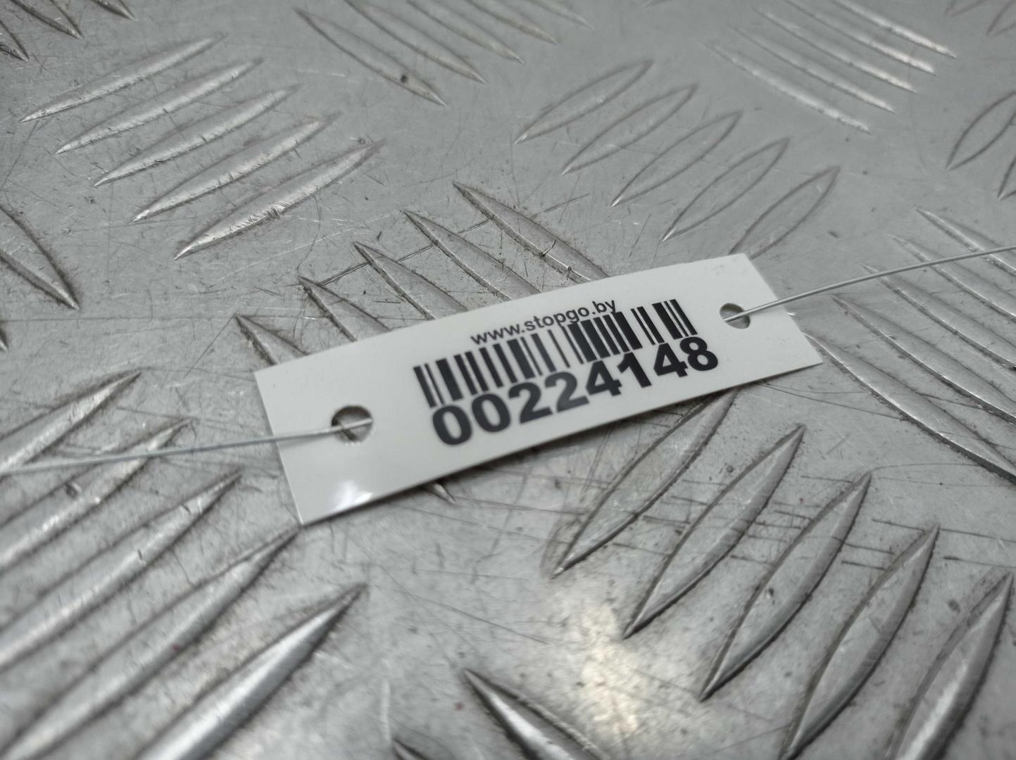 Петля капота правая