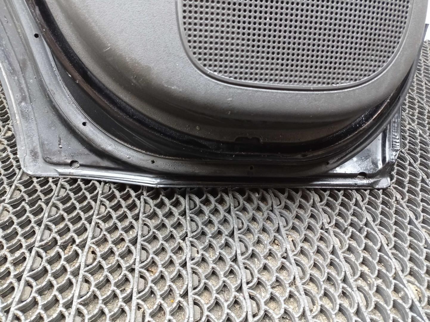 Стеклоподъемник электр. задний левый