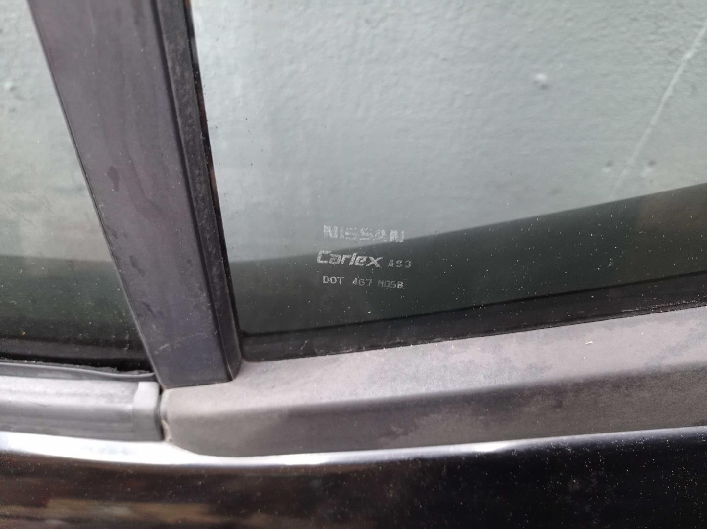 Стеклоподъемник электр. задний левый