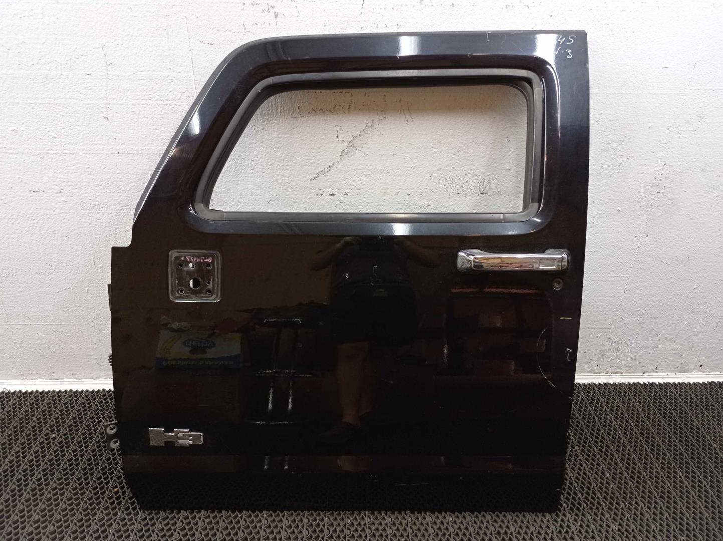 Ручка двери передней наружная левая