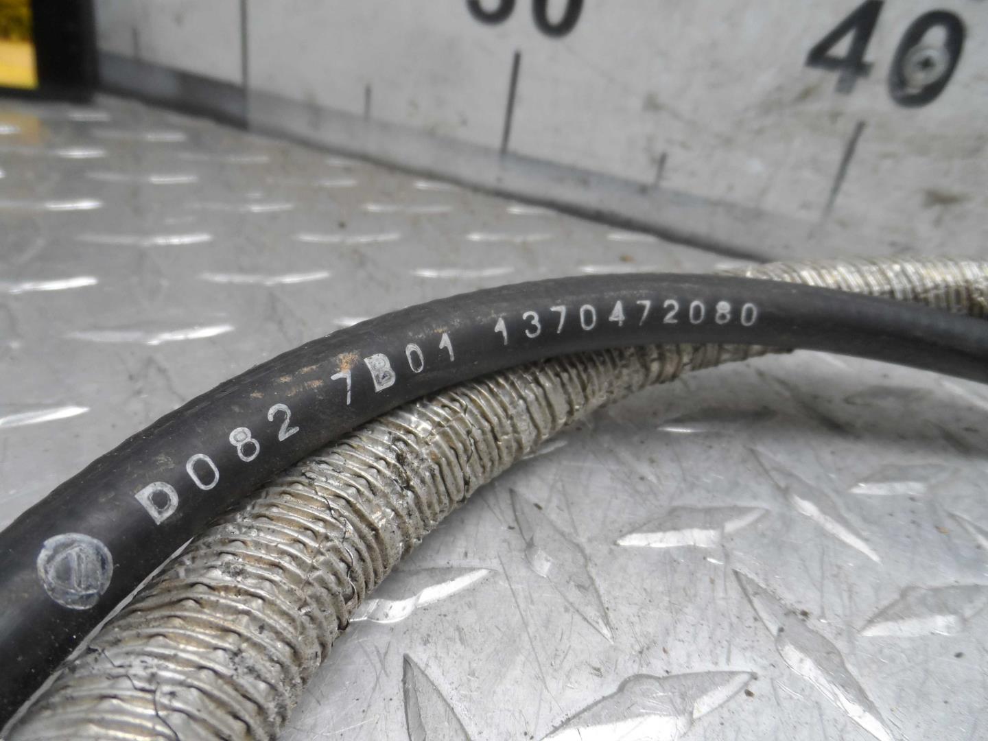 Трос стояночного тормоза