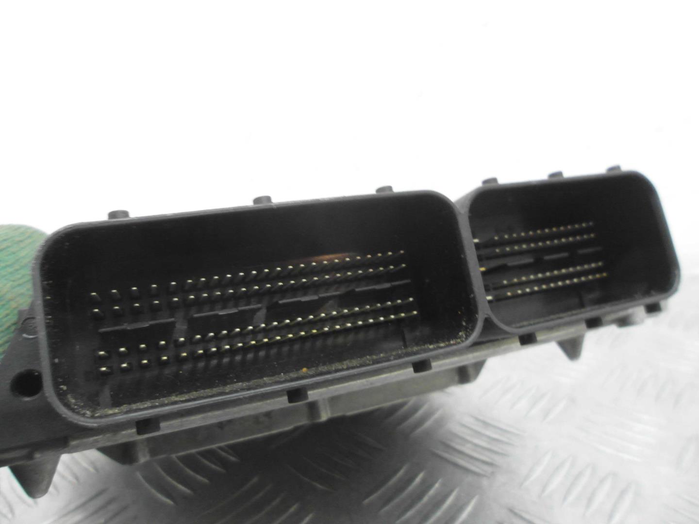 Блок управления двигателем