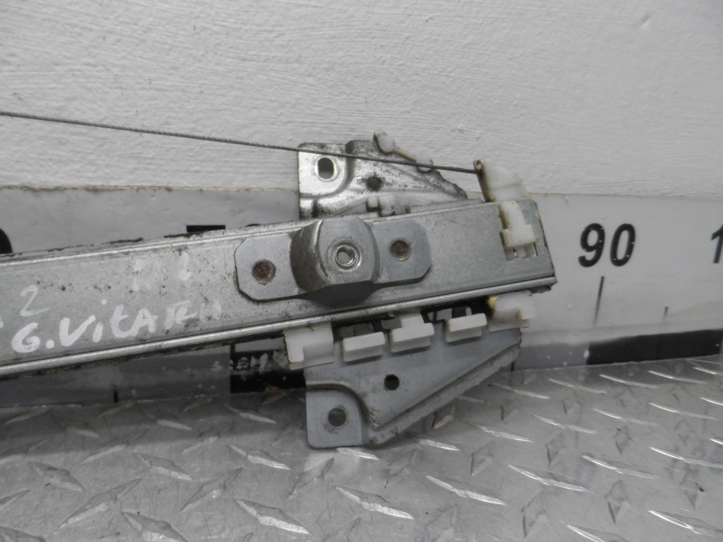 Стеклоподъемник электр. передний левый