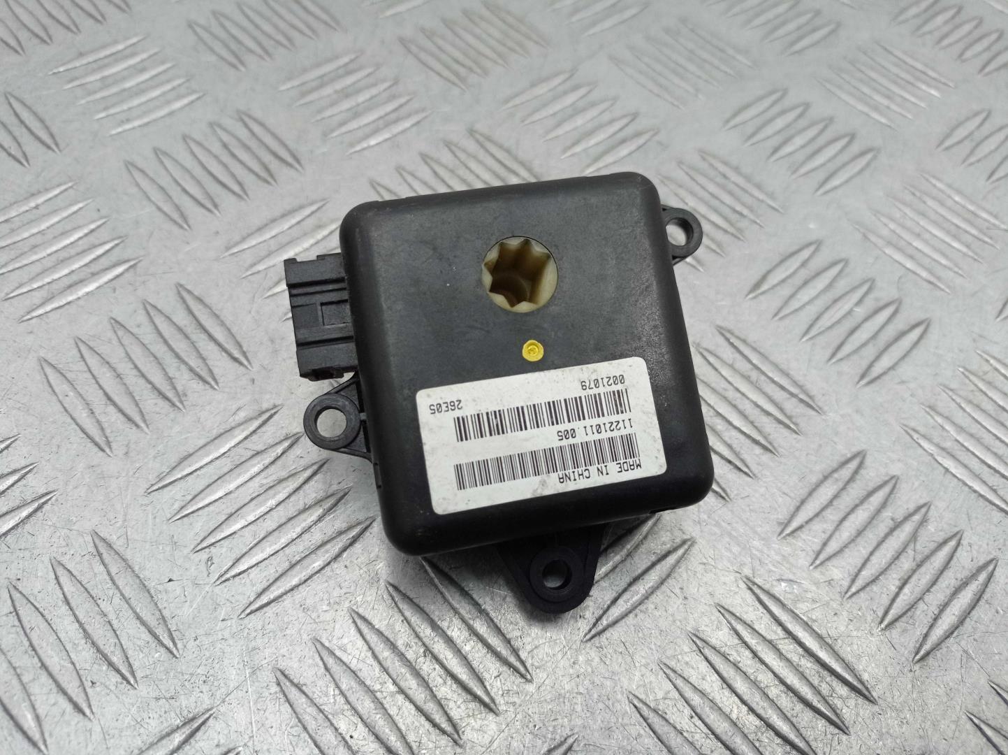 Моторчик заслонки печки