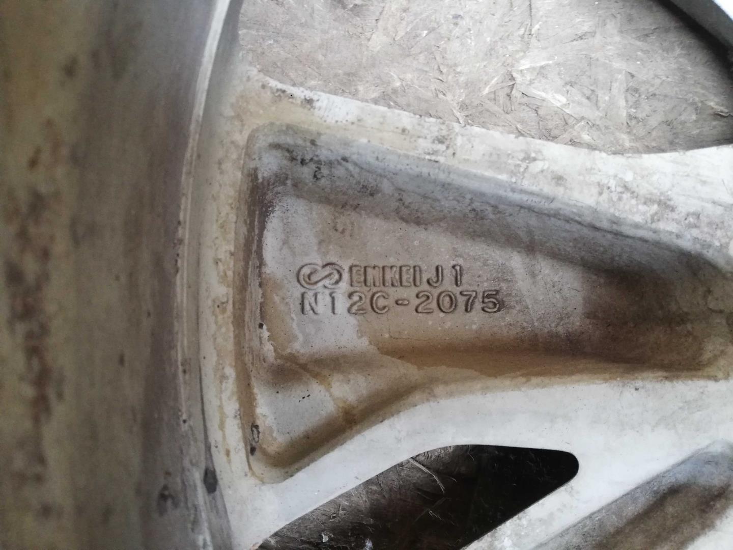 Диск колесный литой легкий сплав