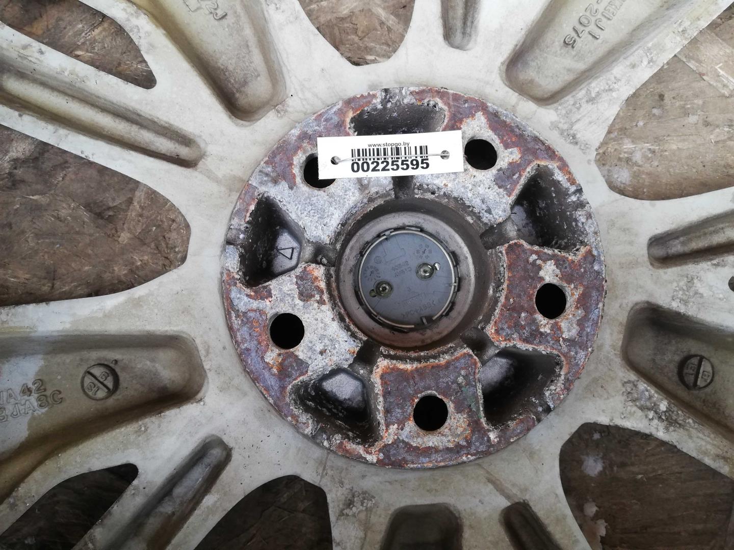 Диск колесный литой легкий сплав