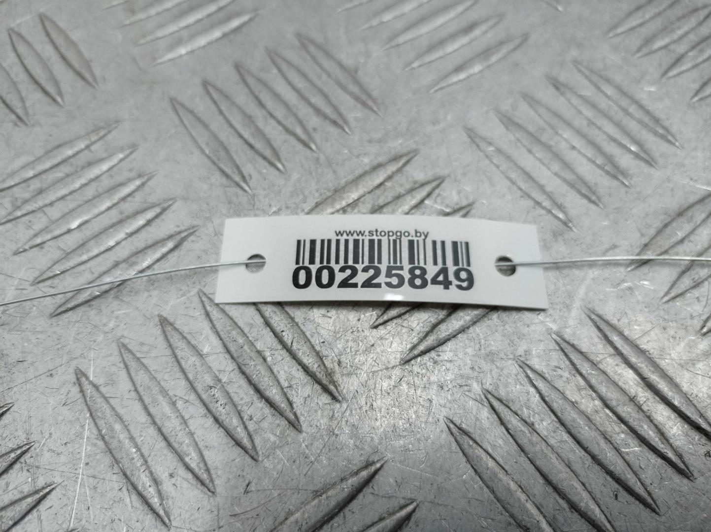 Петля капота левая