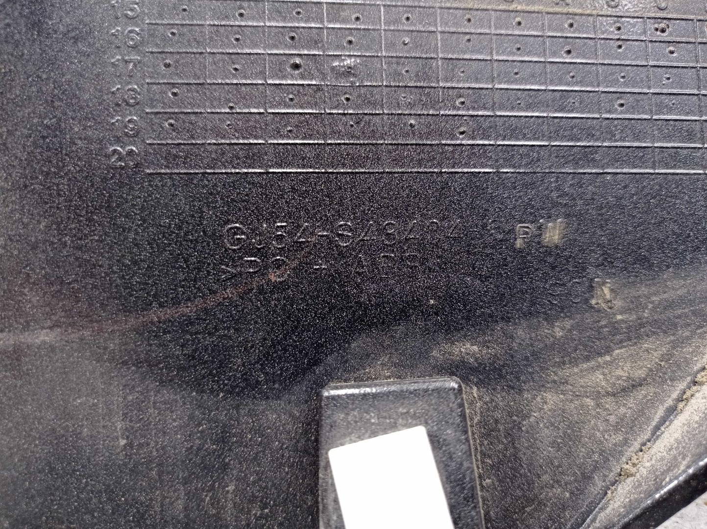 Накладка крышки багажника