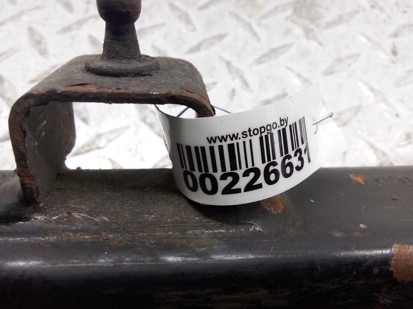 Рычаг задний левый