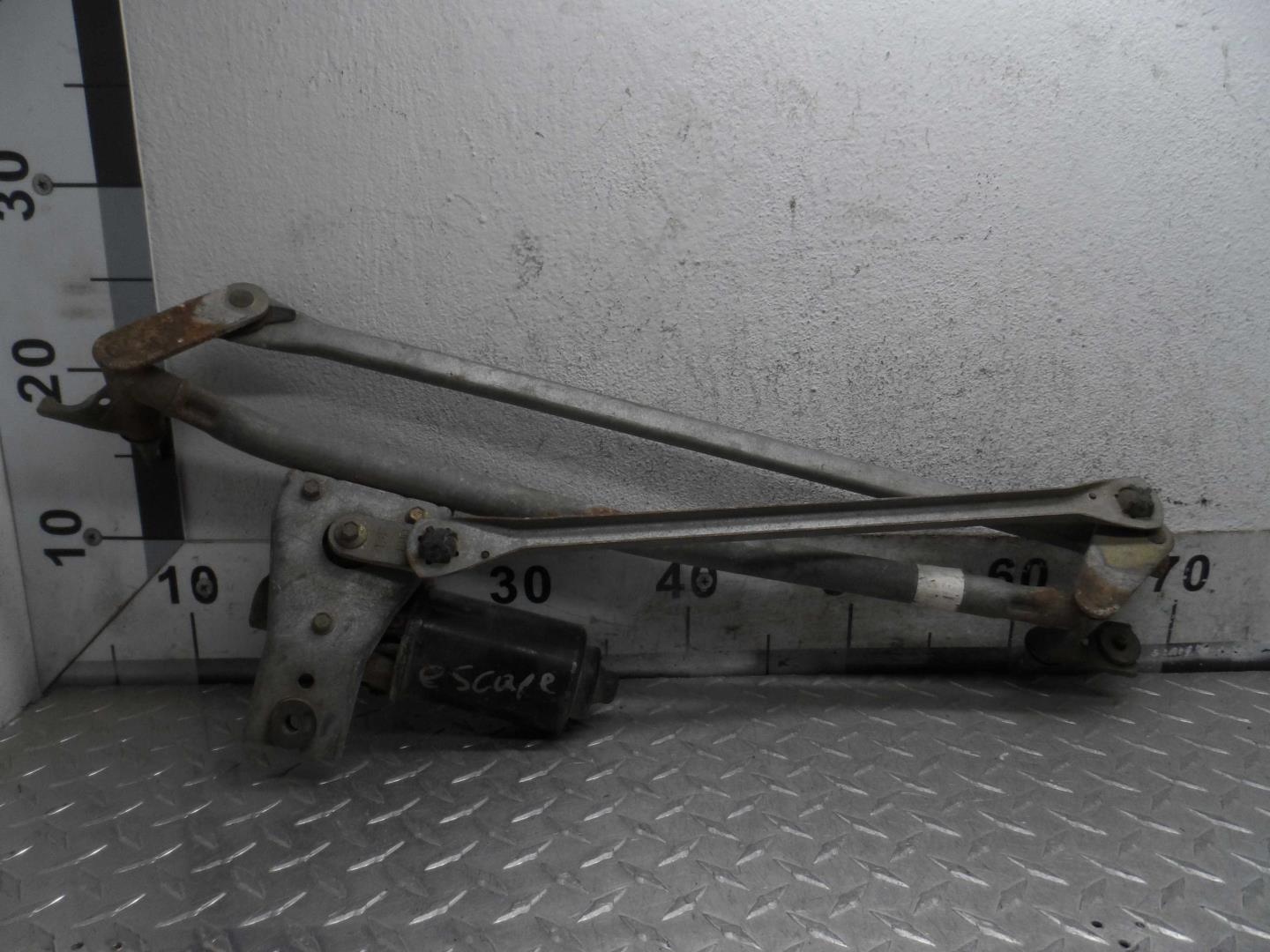 Трапеция стеклоочистителей