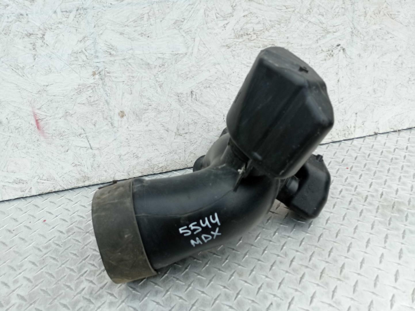 Патрубок воздушного фильтра