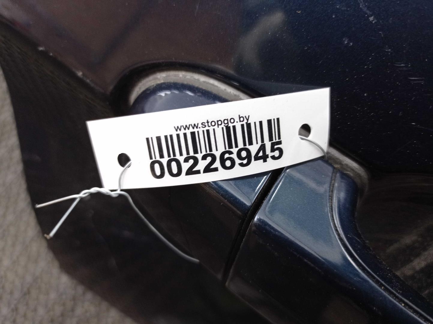 Стекло двери задней правой