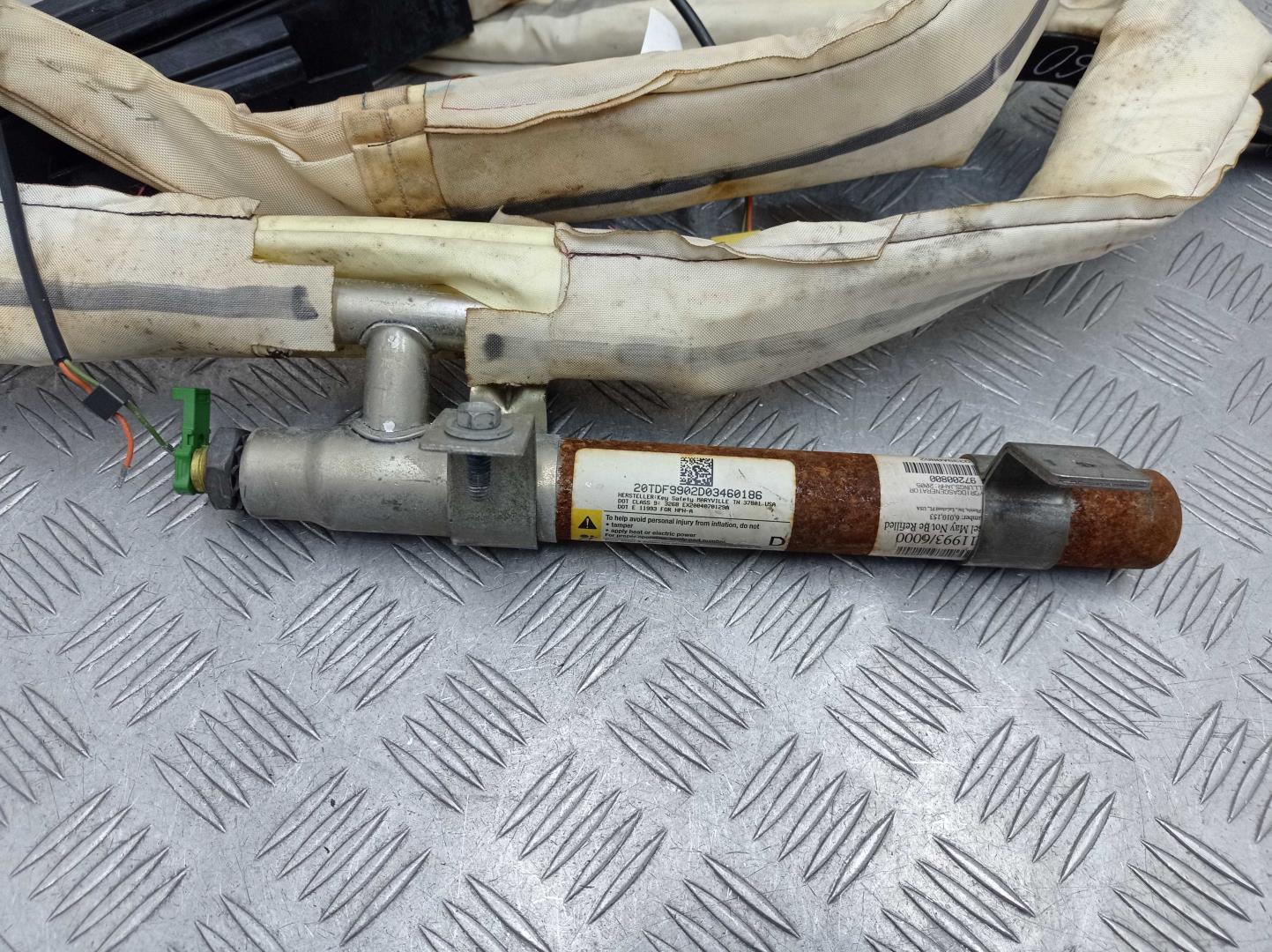 Подушка безопасности боковая (шторка)