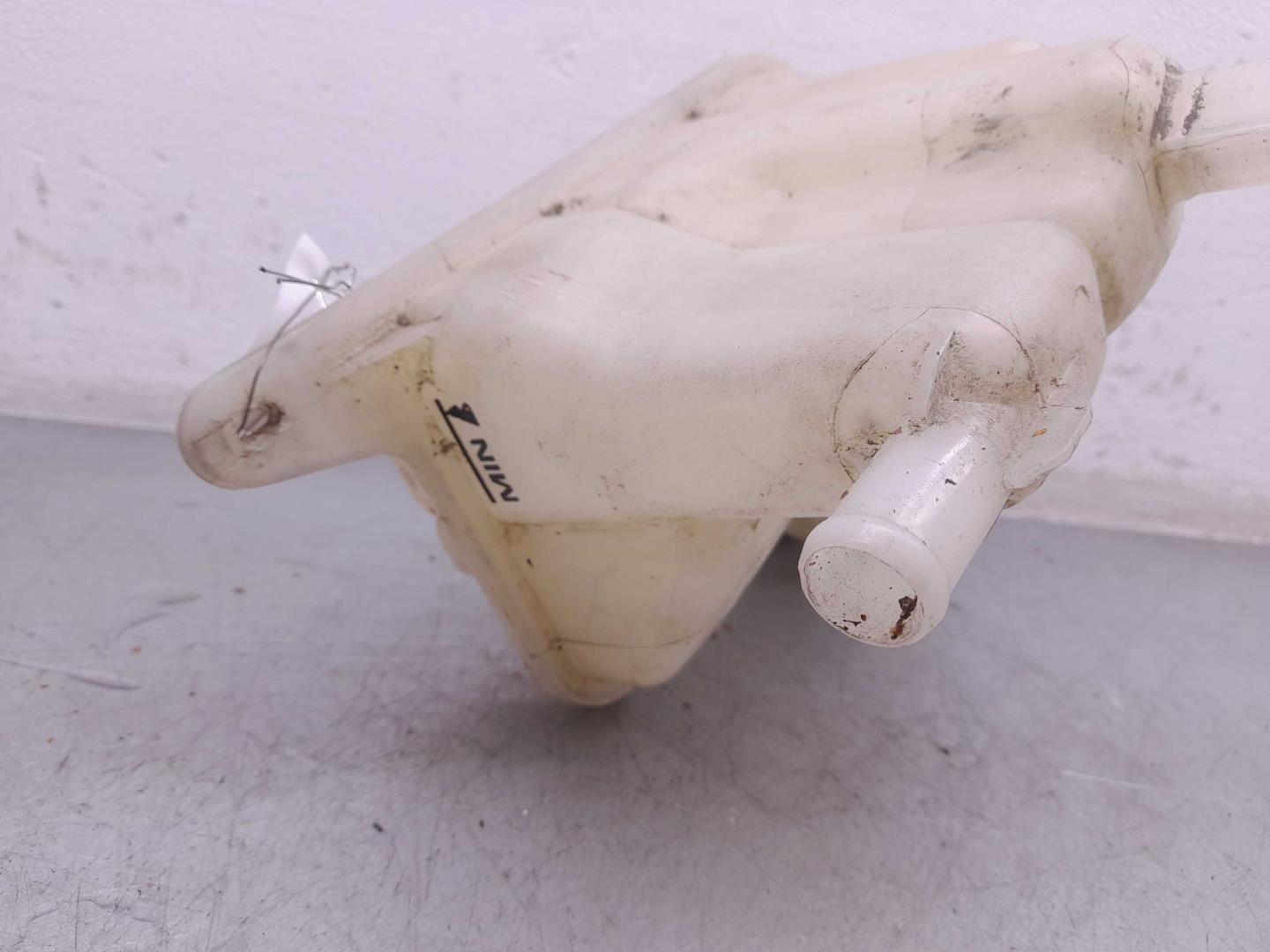 Бачок расширительный