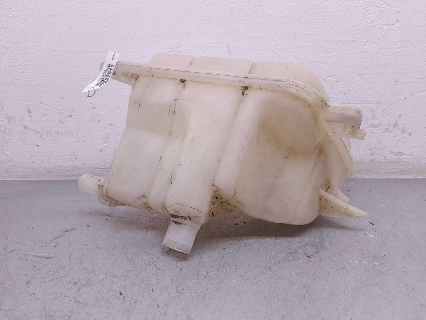 Бачок расширительный