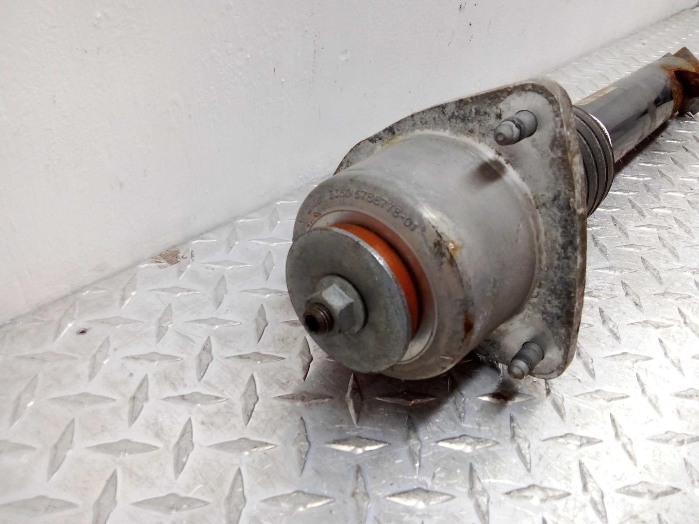 Амортизатор задний правый