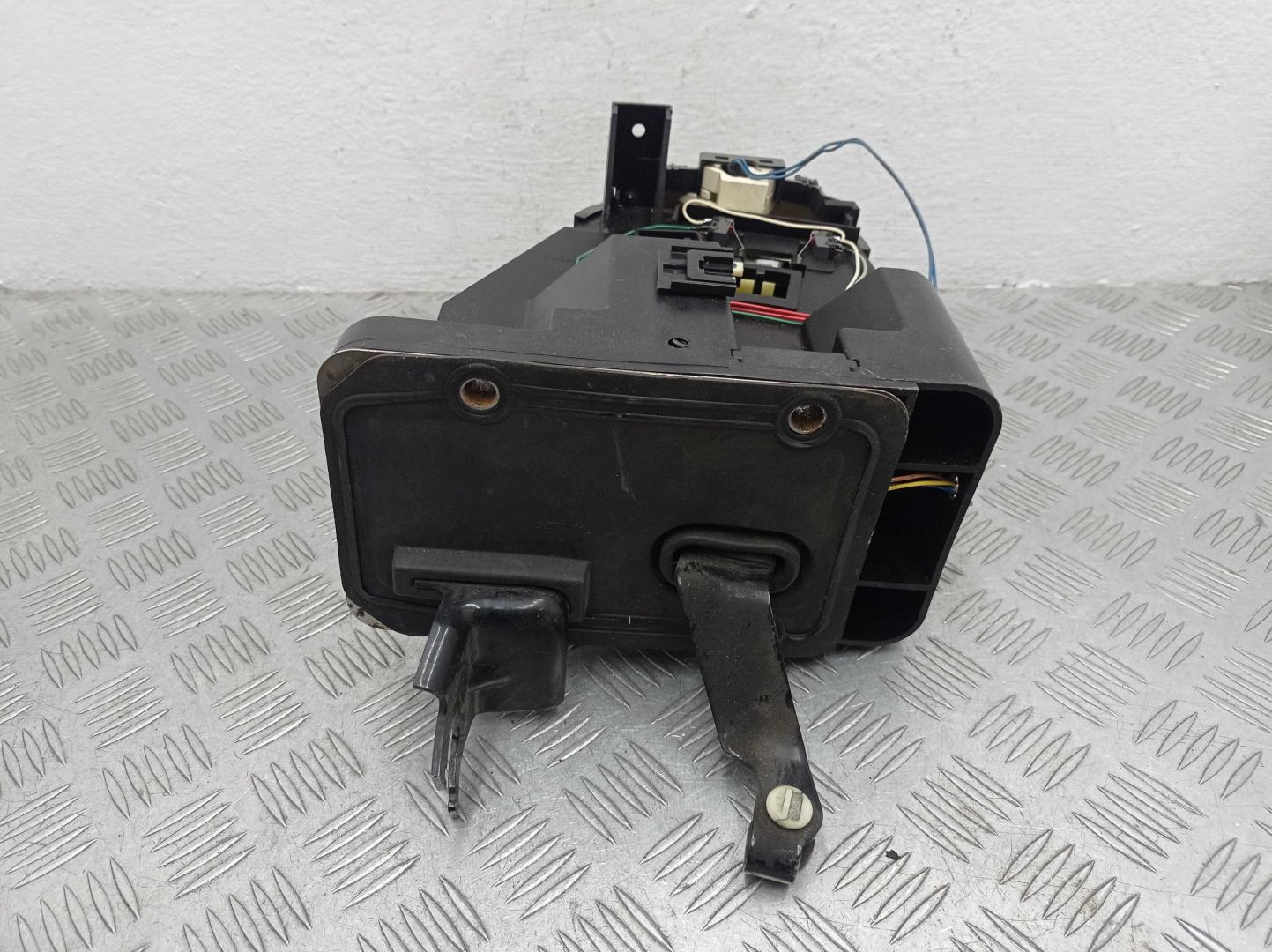 Кулиса МКПП / АКПП