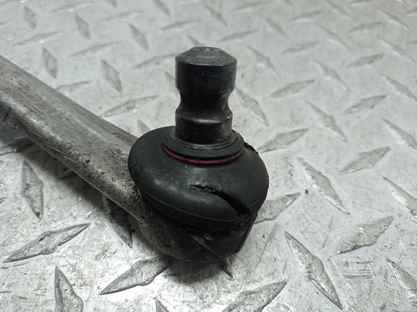 Рычаг передний верхний левый