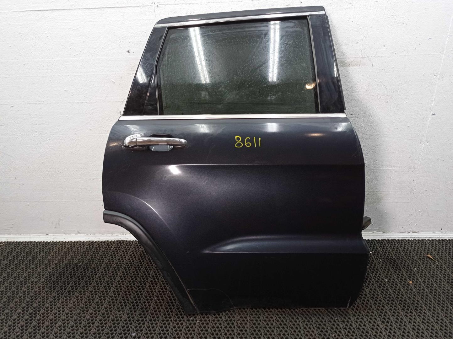 Замок двери задней правой