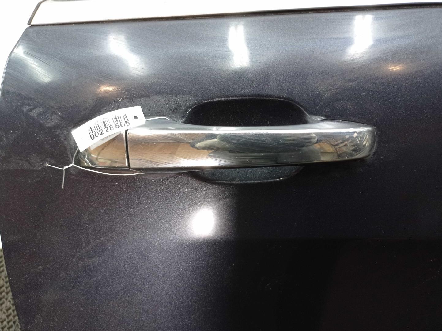 Замок двери задней правой