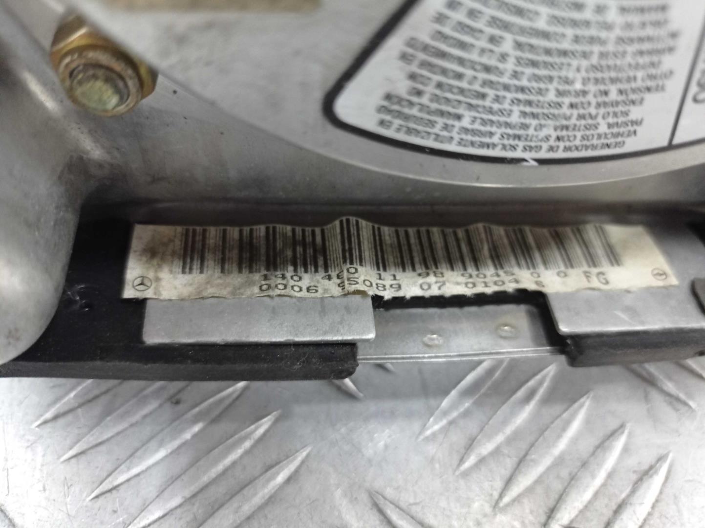 Подушка безопасности в рулевое колесо