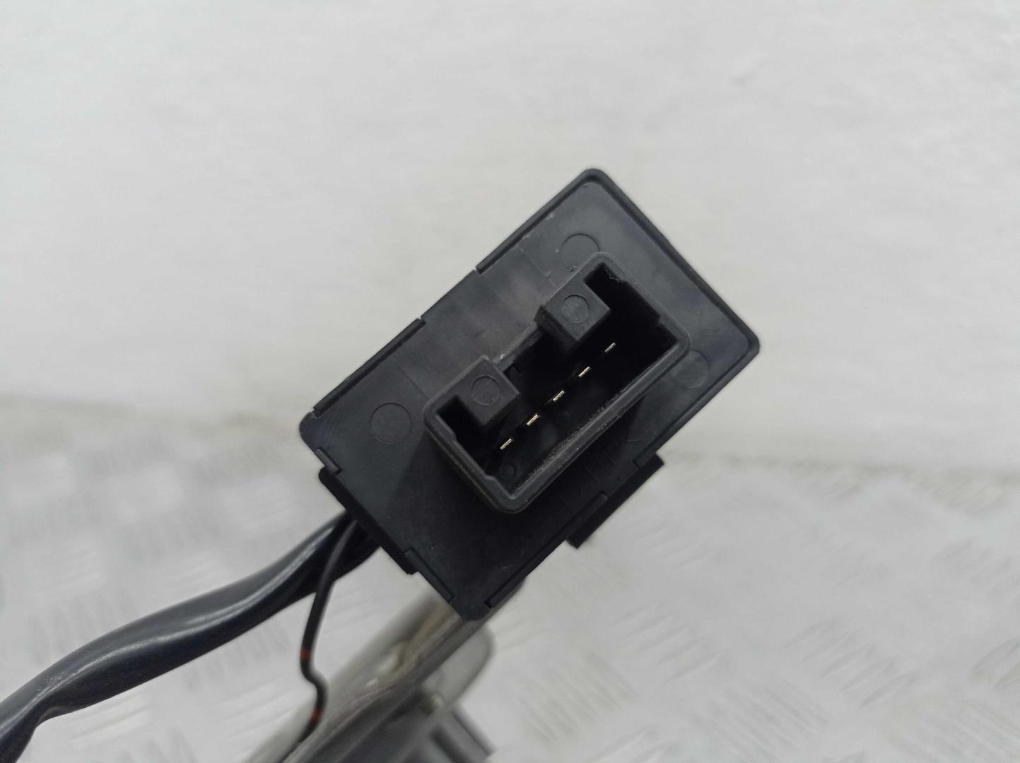 Моторчик стеклоочистителя задний