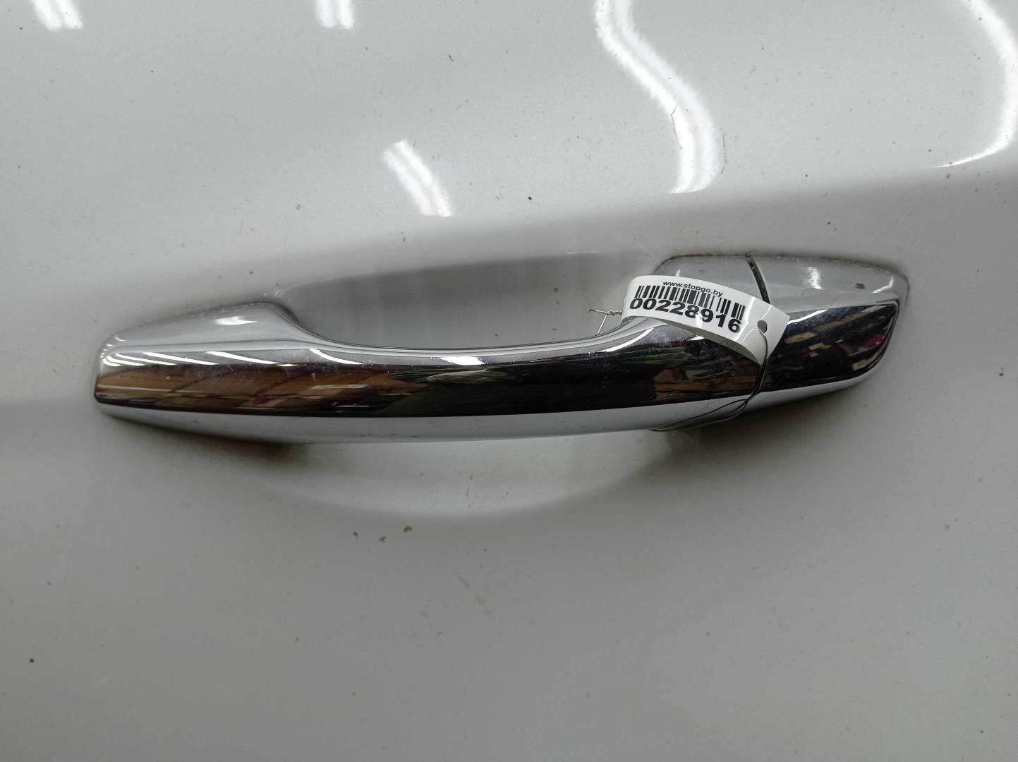 Замок двери задней левой