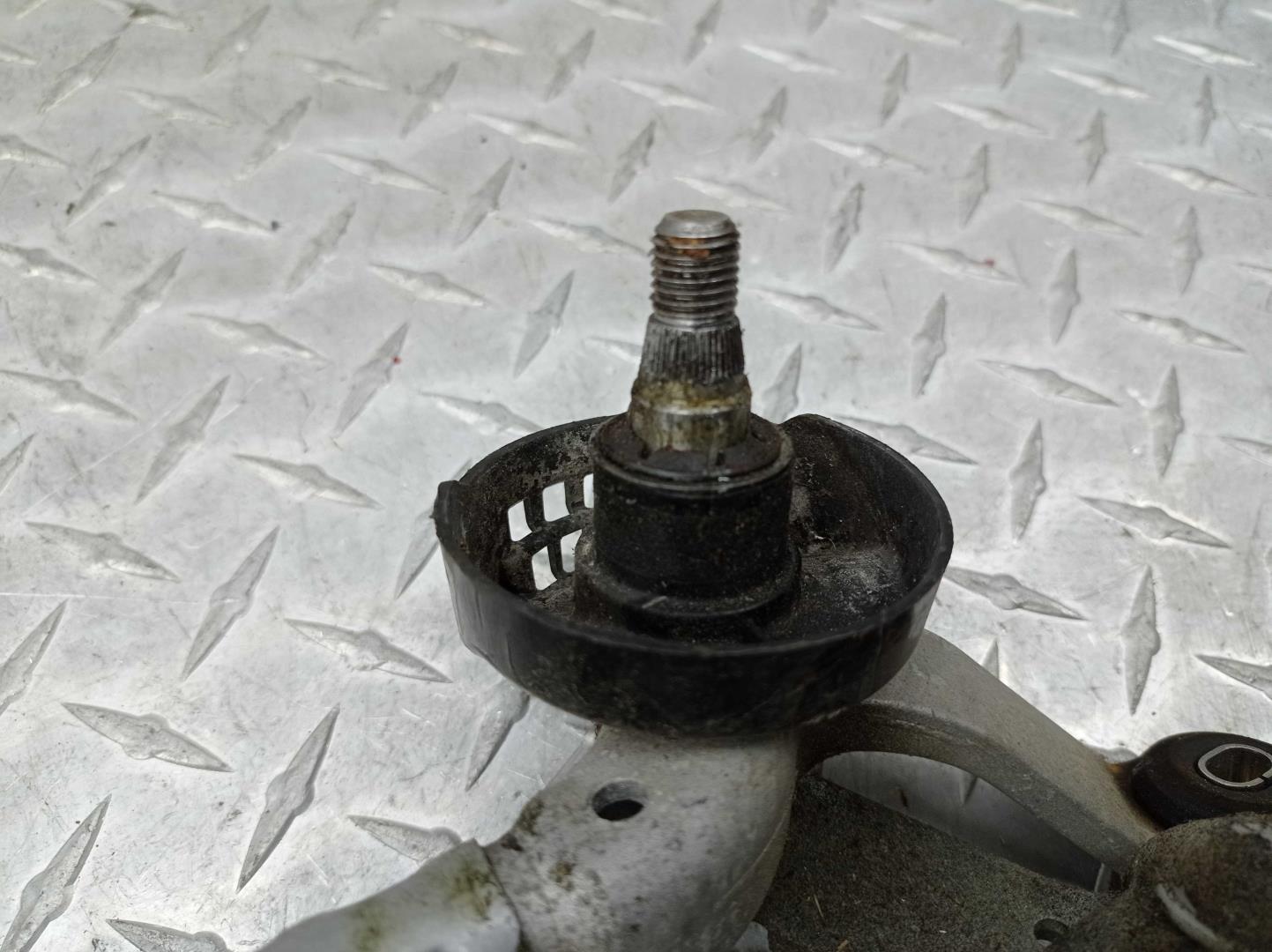 Трапеция стеклоочистителей