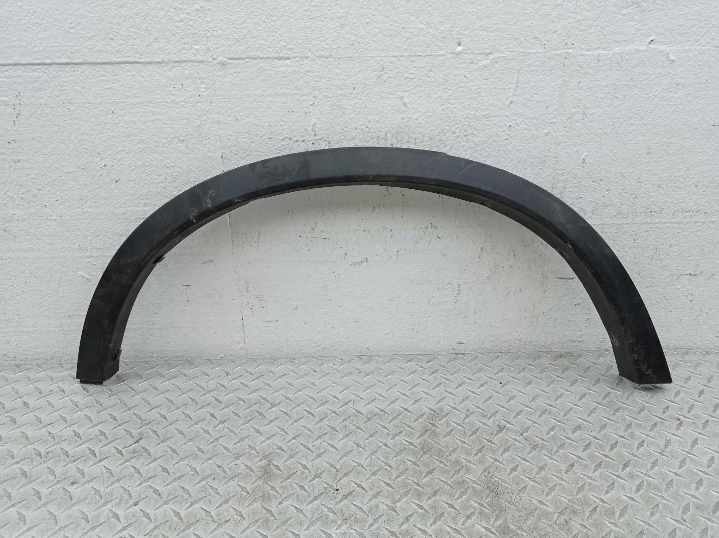 Накладка заднего крыла правого